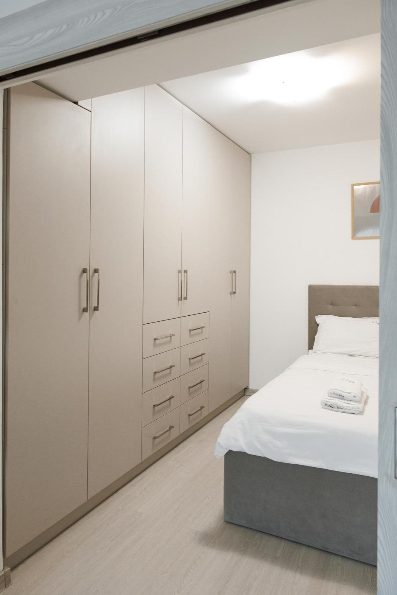 Exclusive Ultracentral Apartments And Studios #Enescu#Universitatii#Suceava Exterior photo